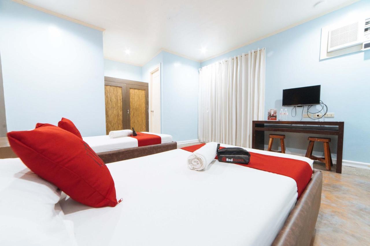 เรดดอร์ซ แอท เอ็น รอลดัน สตรีท Hotel กาลิโบ ภายนอก รูปภาพ